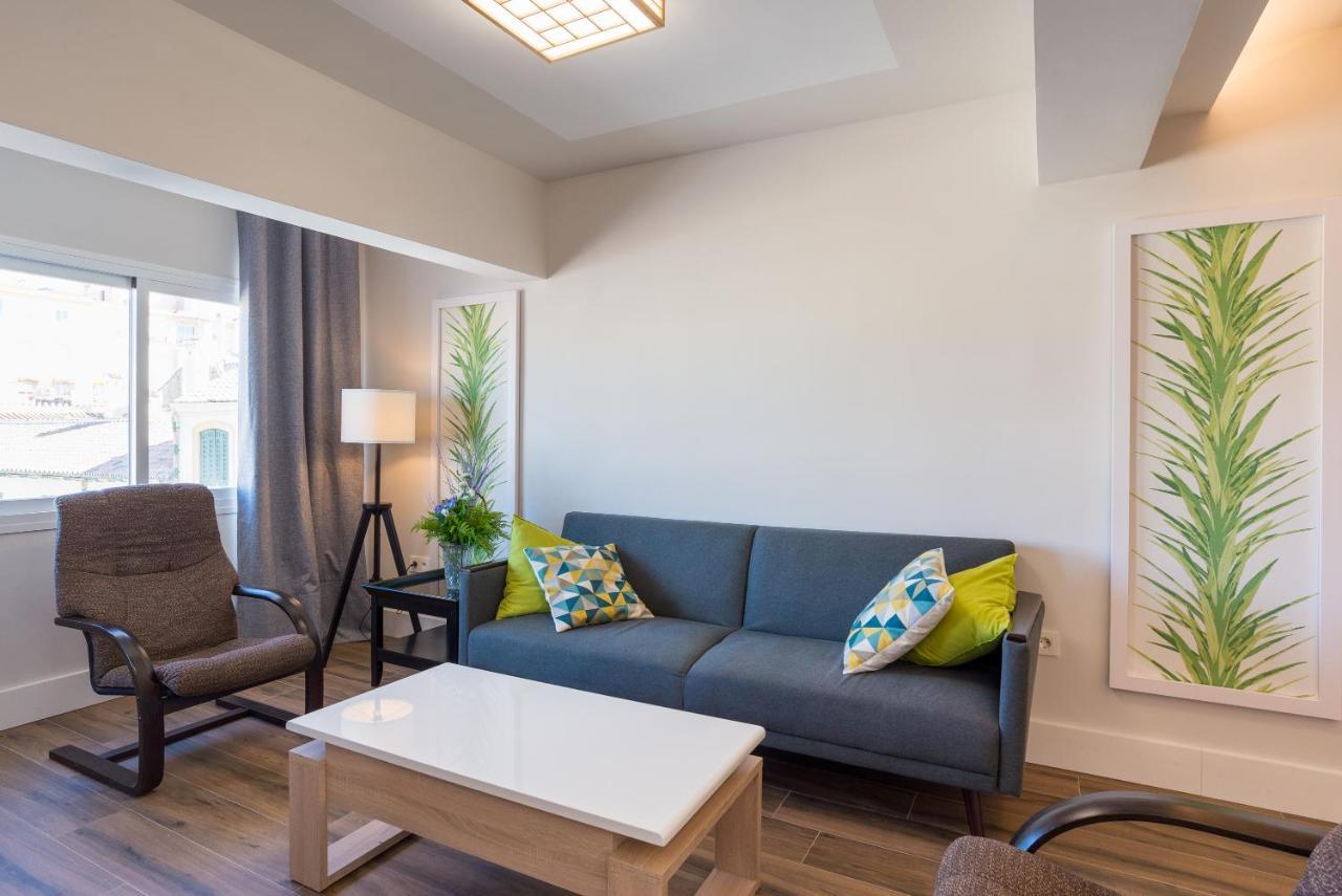 Bhost - Suite La Merced Malaga Zewnętrze zdjęcie
